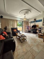 Blk 548 Jurong West Street 42 (Jurong West), HDB Executive #573732421